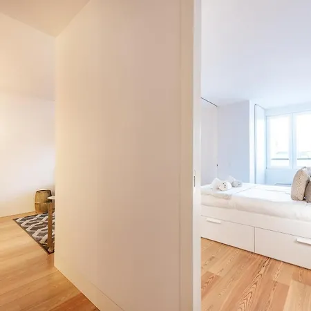 Trendy 1bd House In Old Town By Guestready Apartment Lisbon