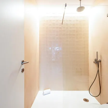 Trendy 1bd House In Old Town By Guestready شقة Lisboa
